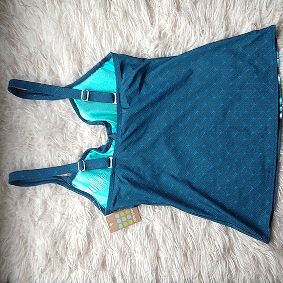 Title nine Bodacious Swim Tankini Bikini Tank Top 34C - Picture 8 of 9